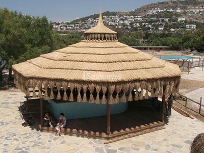 Katlı Kamış Çatılar