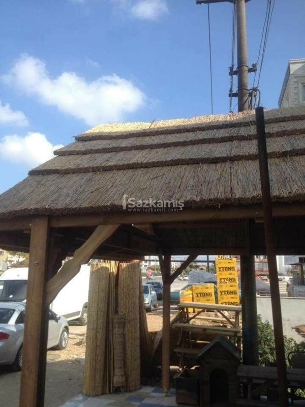 Katlı Kamış Çatılar